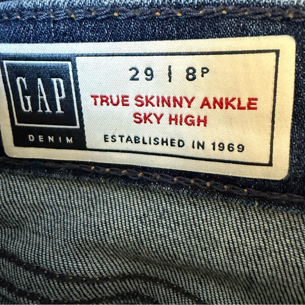 GAP Ski High Rise True Skinny Ankle Jeans Dark Indigo Distress Size 29 Petite - Picture 3 of 4